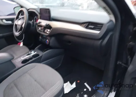 2021 Ford Escape Se z USA, uszkodzony, nr VIN 1FMCU0G6XMUA14994